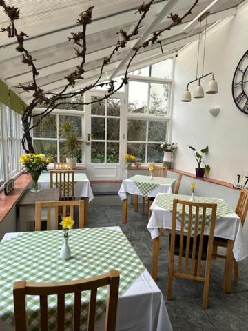 The Spinney Barnstaple Ngoại thất bức ảnh